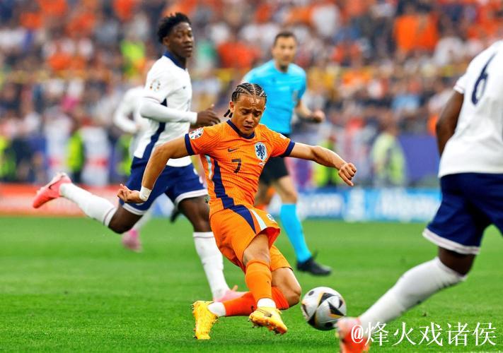 哈维-西蒙斯:我开始怀念我的庆祝动作了 哈维-西蒙斯:我开始怀念我的庆祝动作了