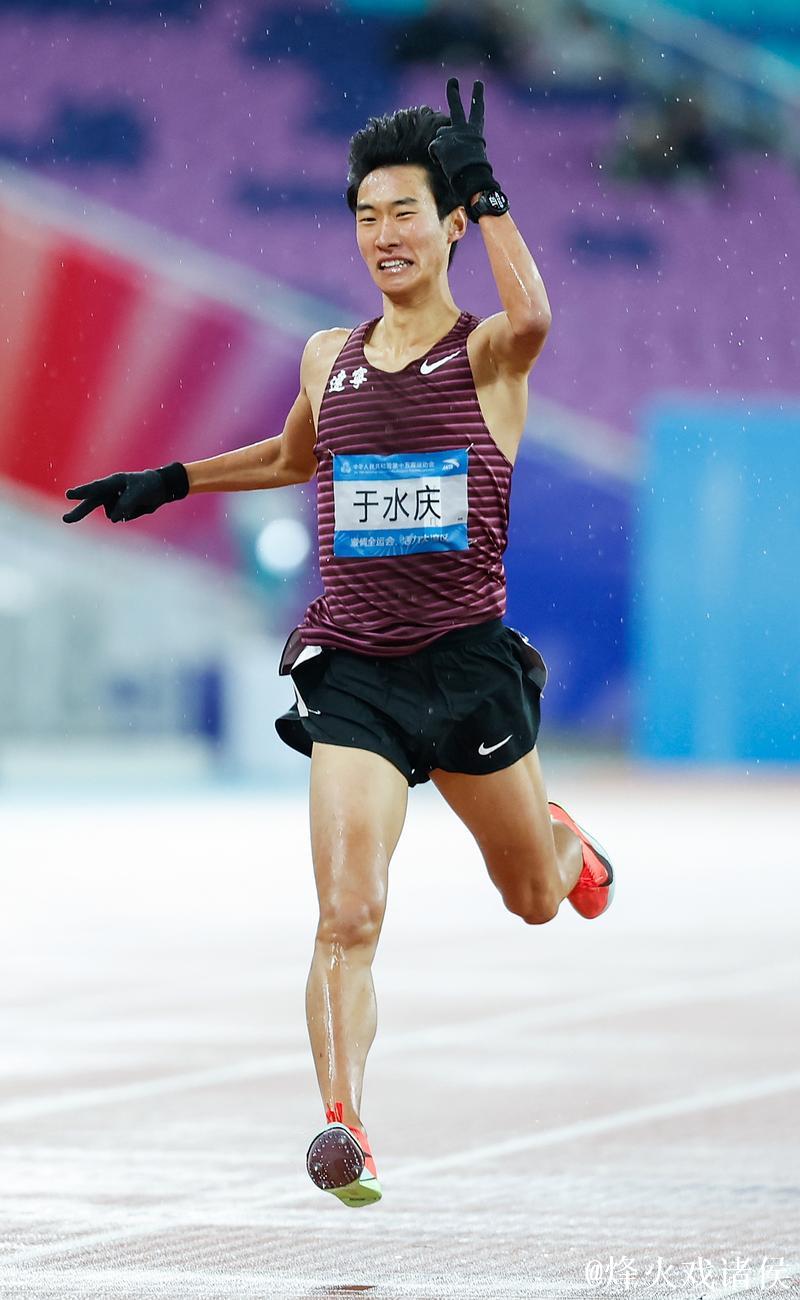 全运会男子5000米决赛:辽宁于水庆夺冠 全运会男子5000米决赛:辽宁于水庆夺冠