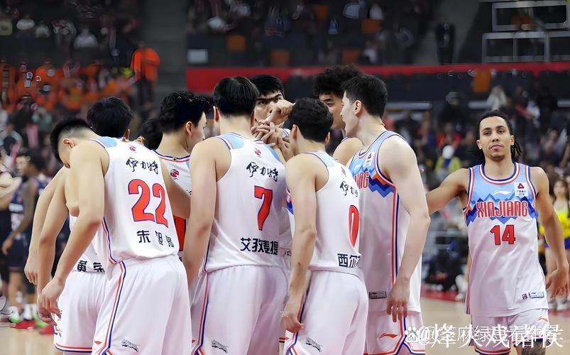 CBA俱乐部杯：史密斯关键球助深圳惊险击败新疆