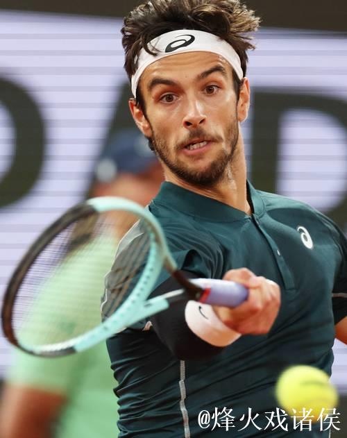 ATP雅典站：德约科维奇2-1逆袭摘得职业生涯第101冠